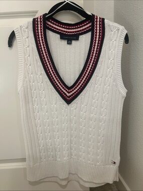 Tommy Hilfiger Cable Knit Vest